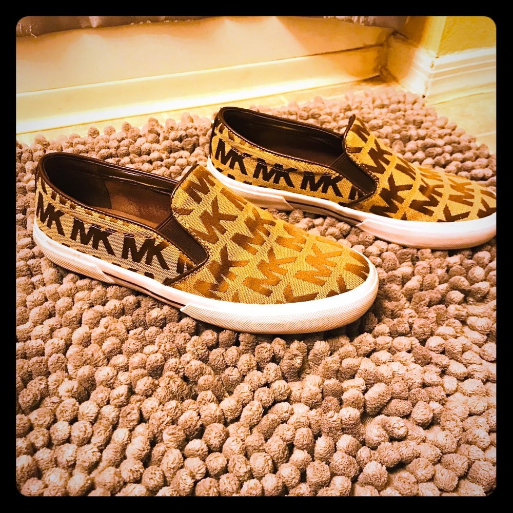 Micheal Kors shoes